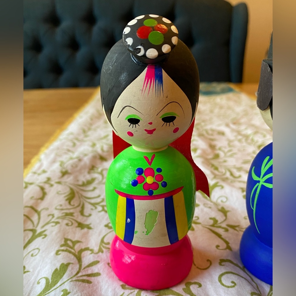 Hand Painted Korean Wedding Dolls